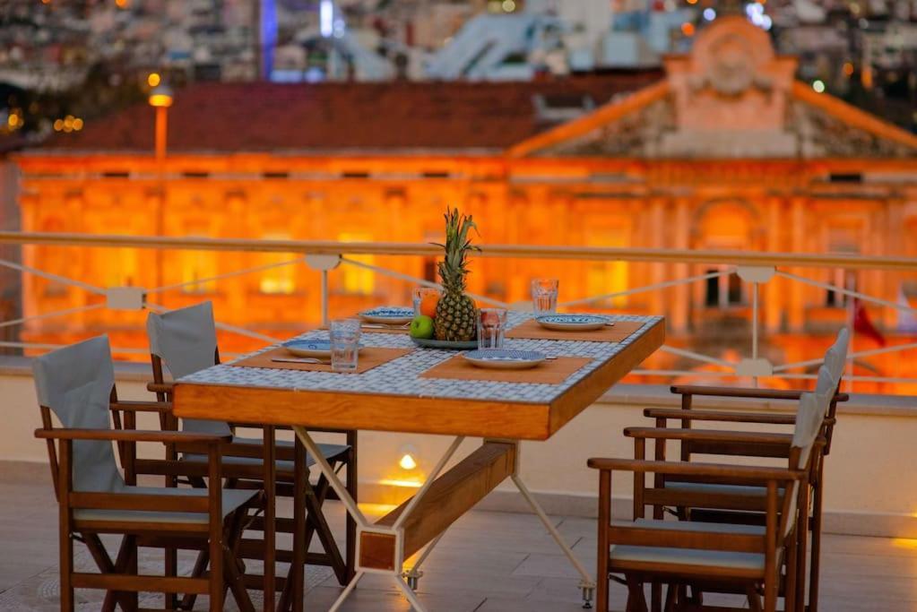 Waterfront Apartment By The Tram - Terrace With Dome & Golden Horn View In Fatih Istanbul Ngoại thất bức ảnh