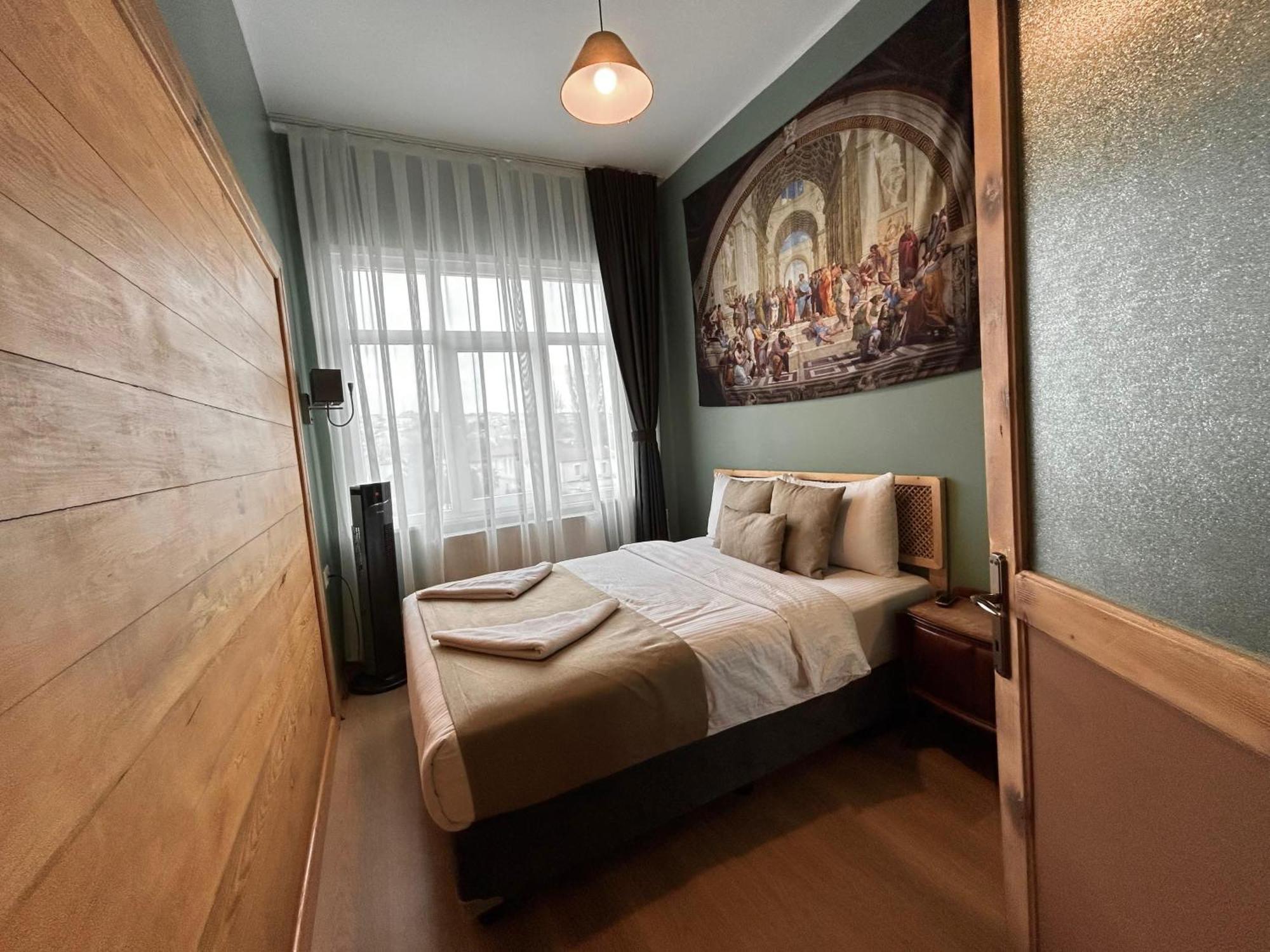 Waterfront Apartment By The Tram - Terrace With Dome & Golden Horn View In Fatih Istanbul Ngoại thất bức ảnh